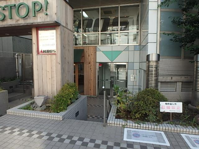 神宮前柴田ビルエントランス①