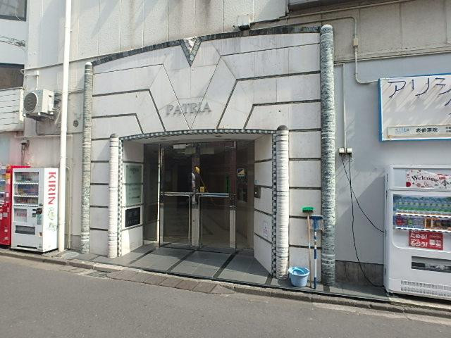 パトリアビルエントランス①