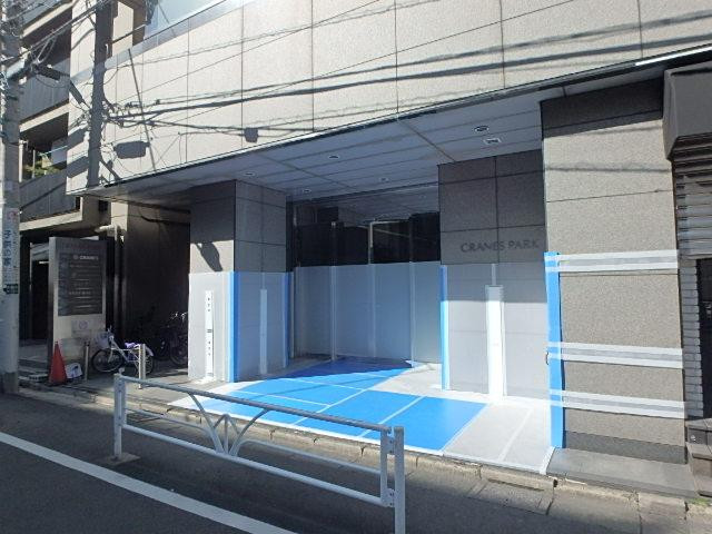 クレインズパークビルエントランス①