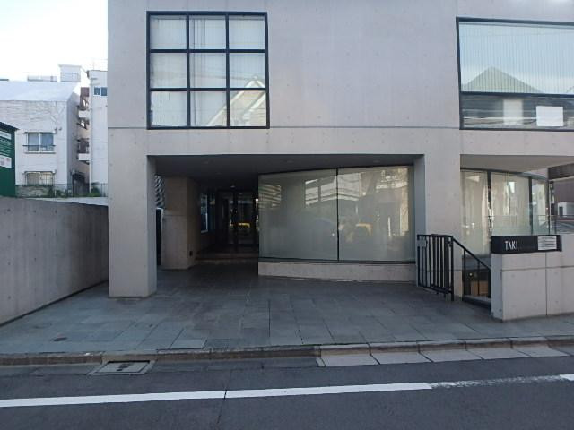 ＴＡＫＩビル表参道エントランス①