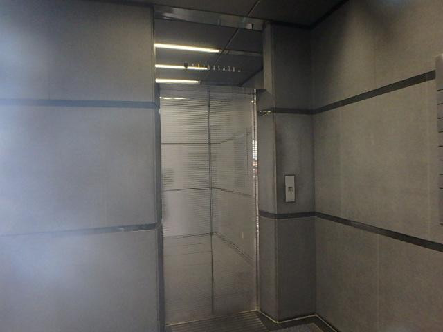 神宮前浅間ビルホール①