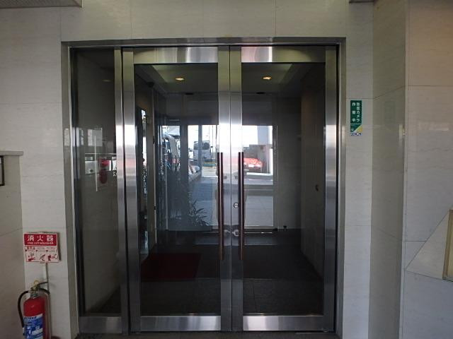 ホール①