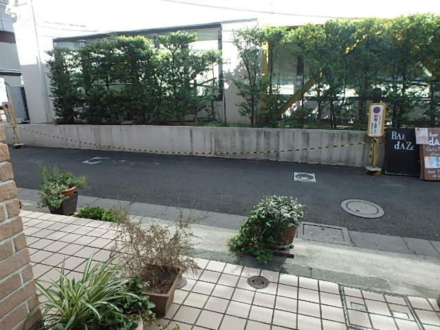 ＷＥＬＬ原宿エントランス③