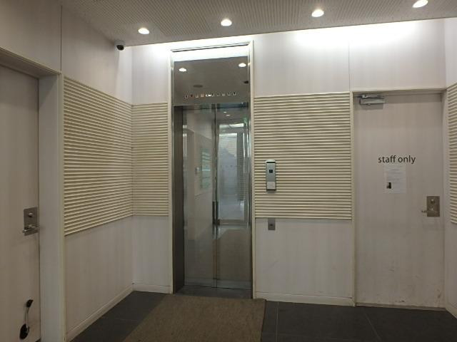 神宮前董友ビルⅠホール①