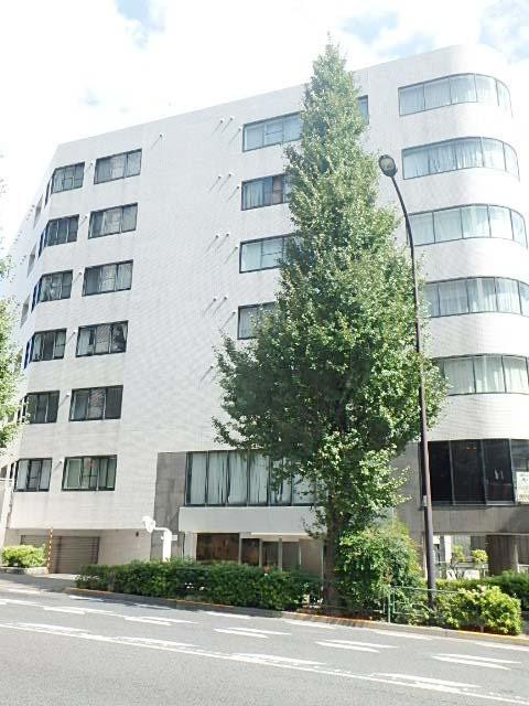 パークノヴァ神宮前外観①(メイン)