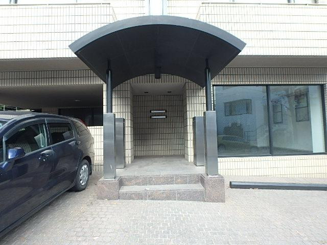 Ｔ＆Ａビルエントランス①