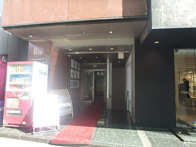 神宮前ハッピービルエントランス①