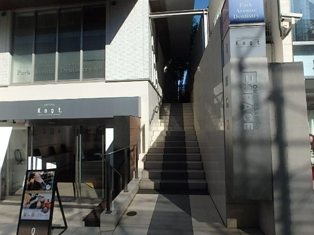 エスパス表参道エントランス①