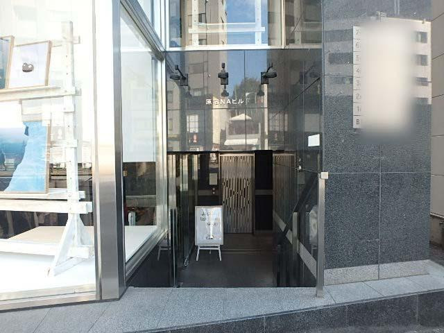 原宿ＮＡビルエントランス②