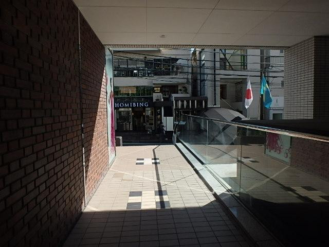 ＴＯＫＹＵ　ＲＥＩＴ表参道スクエアエントランス④