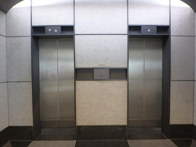 ＤＴ外苑ビルホール②