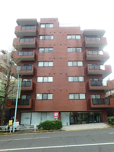 原宿ホームズ外観①(メイン)