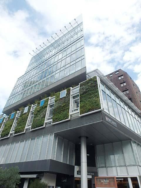 ラ・ポルト青山外観②
