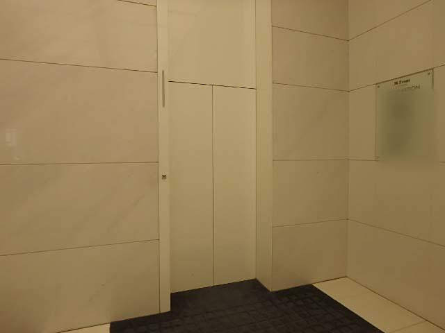 Ｊ６Ｆｒｏｎｔホール①
