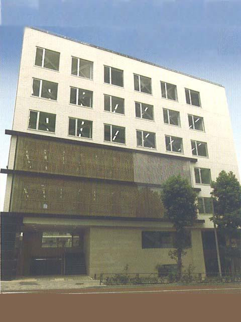 クローチェ神宮前ビル外観②