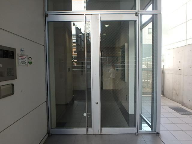 エントランス②