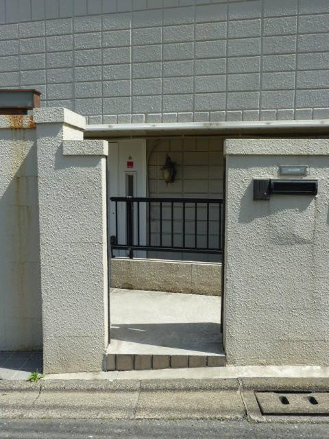 Ｔ／Ｋ・ＨＯＵＳＥエントランス①