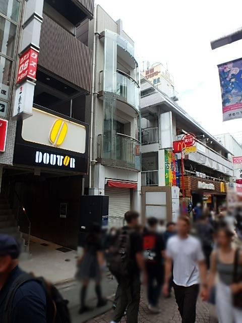 ヒンメルブラウ原宿外観③