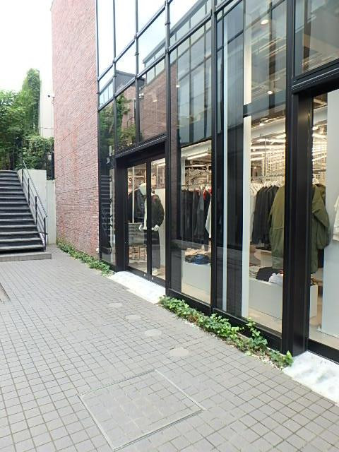 エントランス③