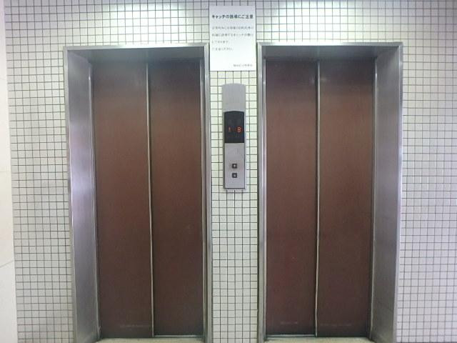 皆川ビルホール②