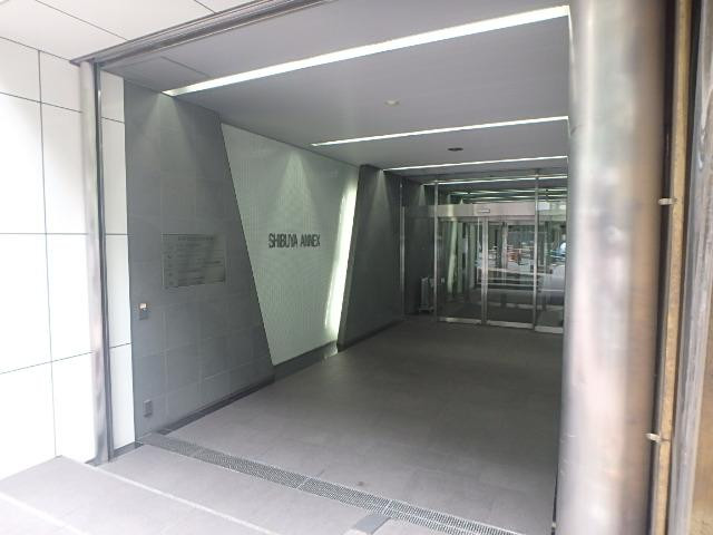 エントランス②