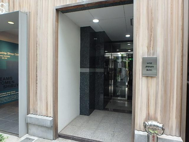 ワイズ神南ビルエントランス②