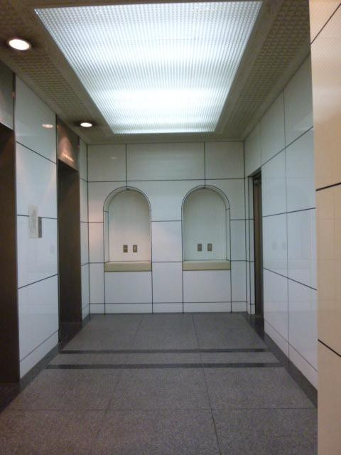ホール①
