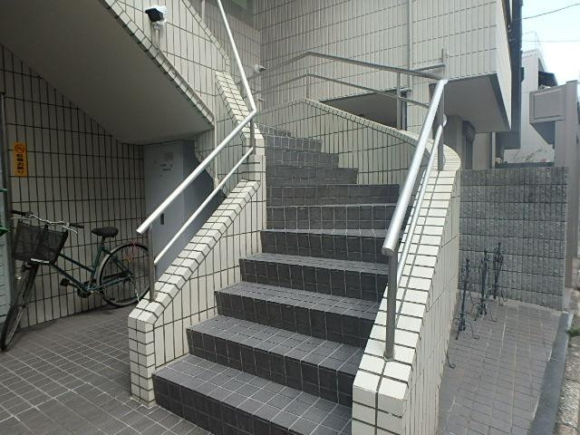 ピアザ・ＫＯＮＤＯＨエントランス③