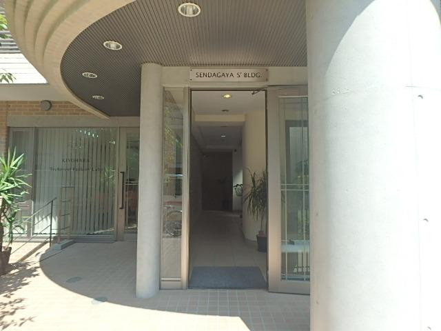 千駄ヶ谷Ｓ’ビルエントランス②