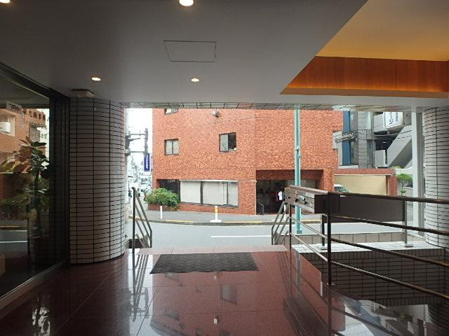 ホール③