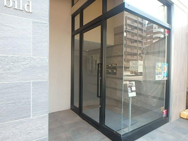 千駄ヶ谷富田ビルエントランス②