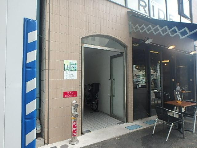 マーシュストーン原宿エントランス①