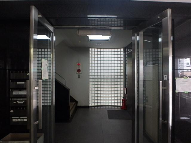 千駄ヶ谷尾澤ビルホール①