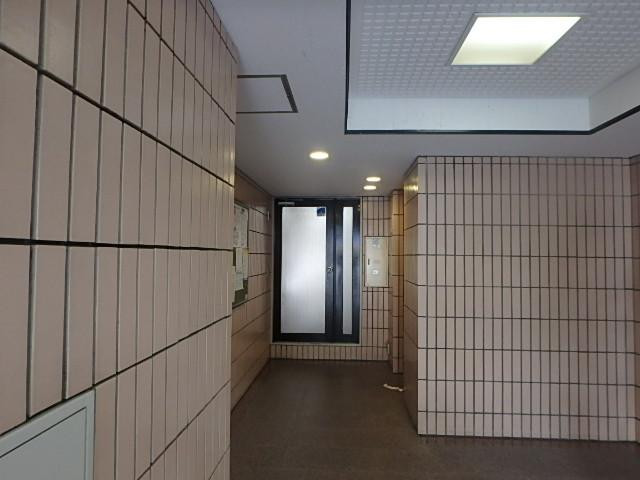 日興パレス千駄ヶ谷ホール①