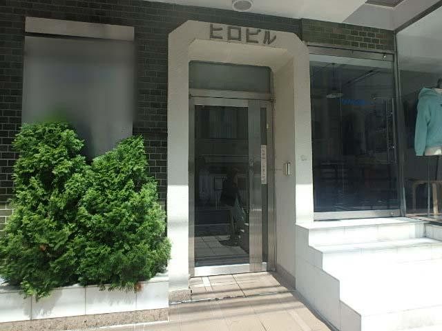 ヒロビルエントランス②