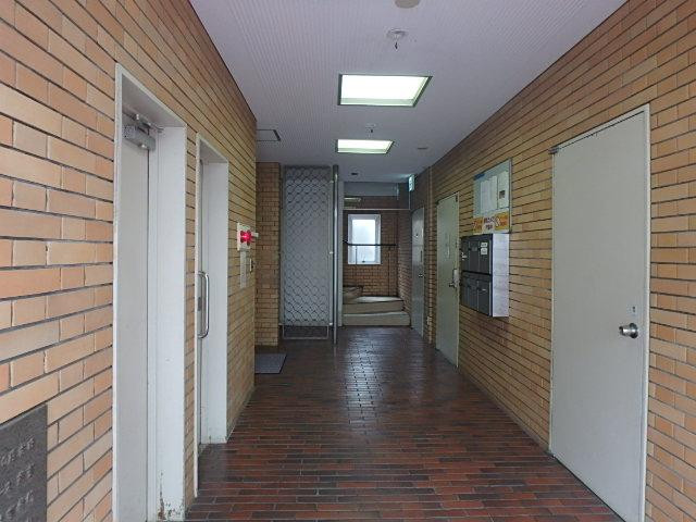 ホール①