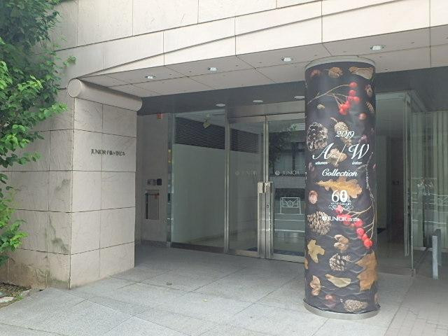 ジュニアー千駄ヶ谷ビルエントランス①