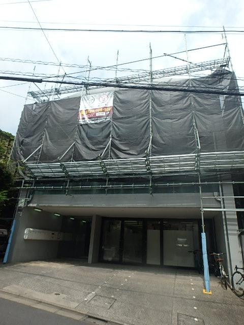 ＰＯＯＬビル外観②