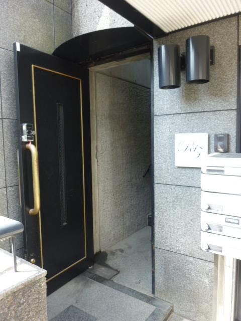 Ｒｉｚビルエントランス①