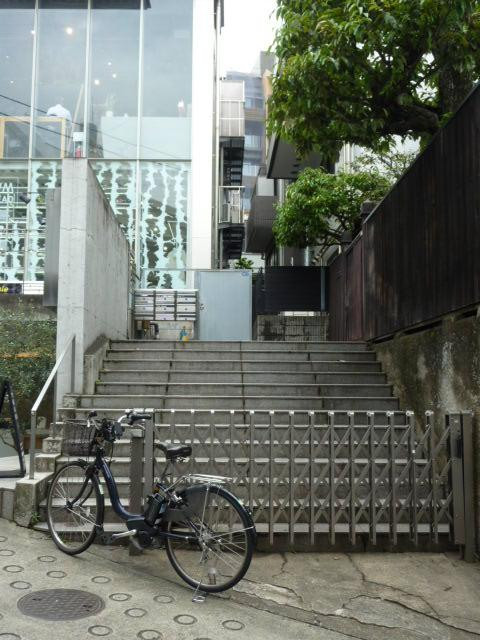 サザン代官山エントランス①