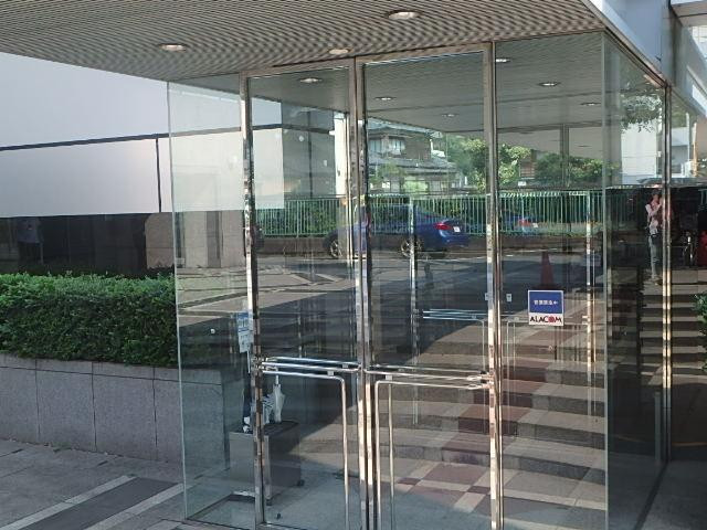 いちご西参道ビルエントランス②