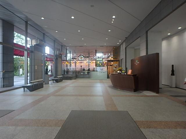 あいおいニッセイ同和損保　新宿ビルホール①