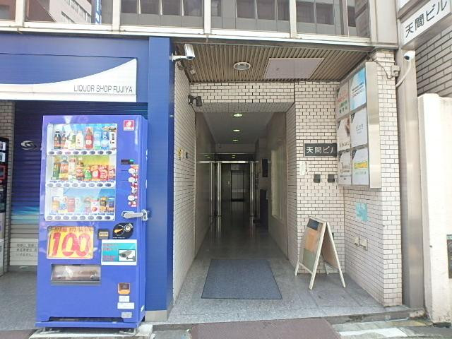 天間ビルエントランス①