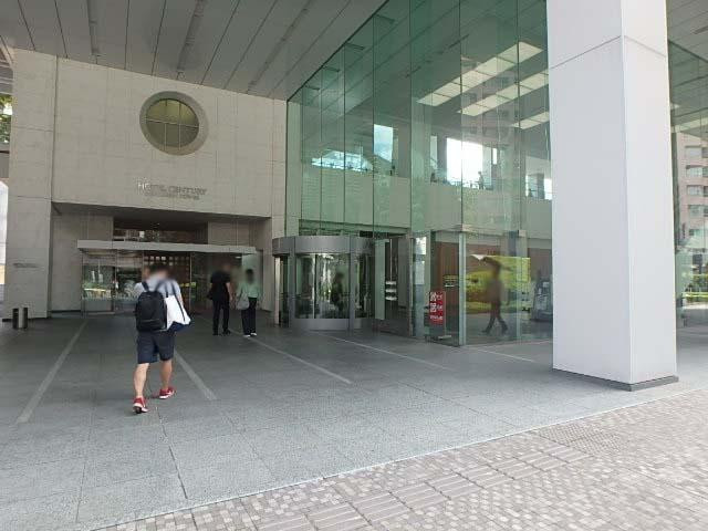 小田急サザンタワーエントランス①