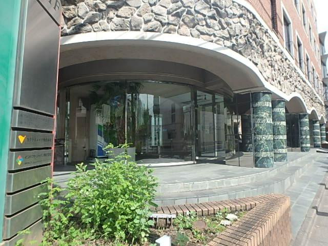 ＭＦビルエントランス①