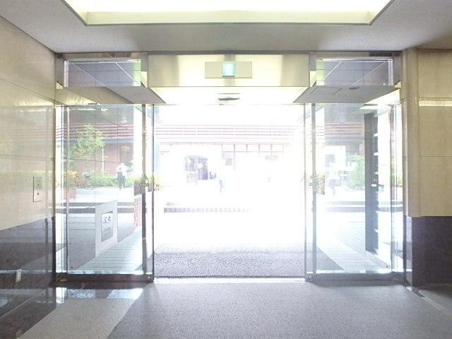 ホール④