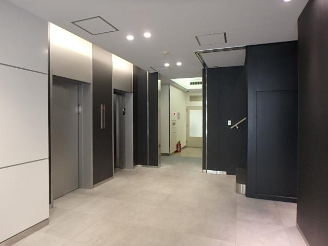 南新宿２７７ビルホール①