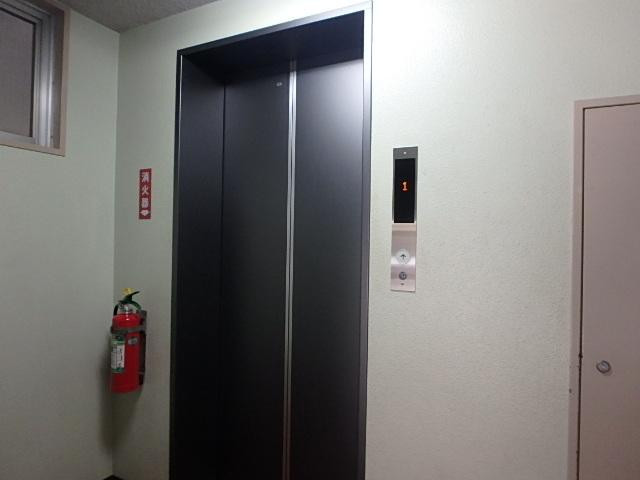 清水ビルホール②