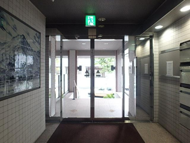 光ビルホール③