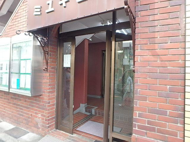 ミユキビルエントランス②